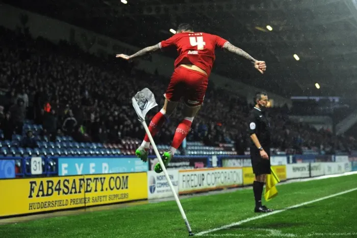 Framed Print : Aden Flint's Goal Celebration: Huddersfield Town vs. Bristol City, Sky Bet Championship (12 / 12 / 2015) Framed Print : Aden Flint's Goal Celebration: Huddersfield Town vs. Bristol City, Sky Bet Championship (12 / 12 / 2015)