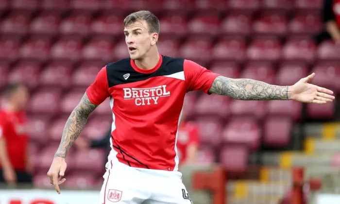 Framed Print : Aden Flint's Pre-Match Routine: Scunthorpe United vs. Bristol City, 2016