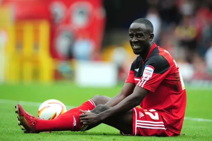 Framed Print : Adomah in Action: Championship Clash between Bristol City and Blackburn Rovers at Ashton Gate Stadium (September 15, 2012) Framed Print : Adomah in Action: Championship Clash between Bristol City and Blackburn Rovers at Ashton Gate Stadium (September 15, 2012)