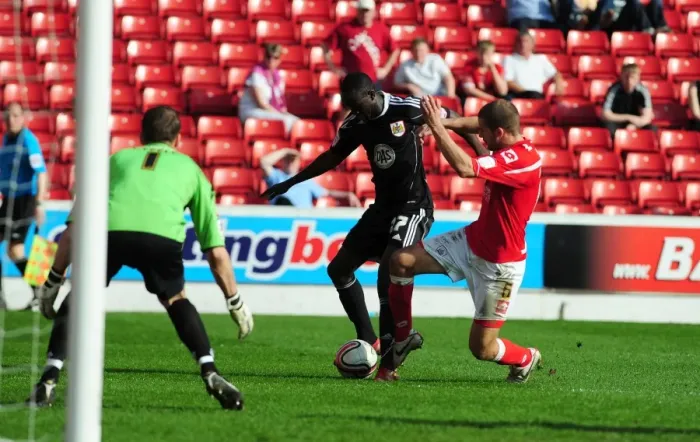 Framed Print : Adomah Penalty Foul: Barnsley vs. Bristol City (Championship, 09 / 04 / 2011)