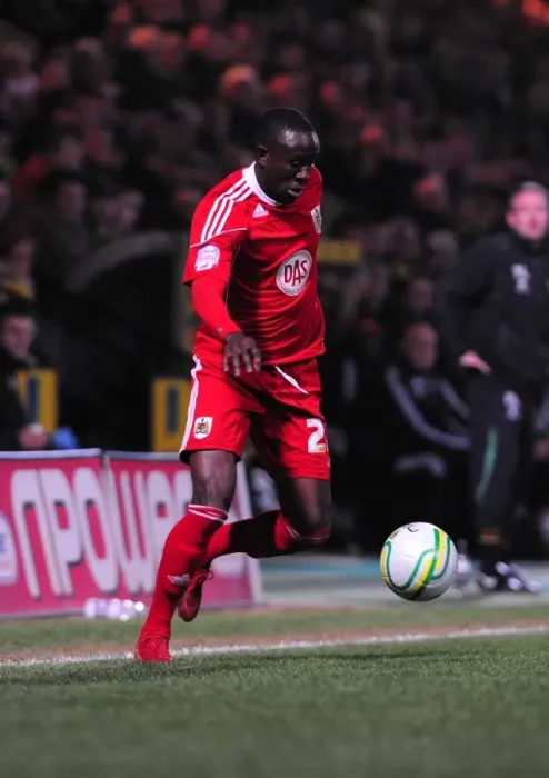 Framed Print : Adomah's Performance: Norwich City vs. Bristol City, Championship 2011 Framed Print : Adomah's Performance: Norwich City vs. Bristol City, Championship 2011