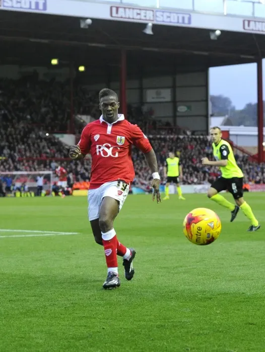 Framed Print : Agard in Action: Bristol City vs Oldham Athletic (November 2014) Framed Print : Agard in Action: Bristol City vs Oldham Athletic (November 2014)