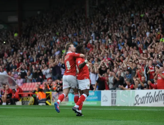 Framed Print : Agard and Elliott: Celebrating Victory for Bristol City Against MK Dons Framed Print : Agard and Elliott: Celebrating Victory for Bristol City Against MK Dons