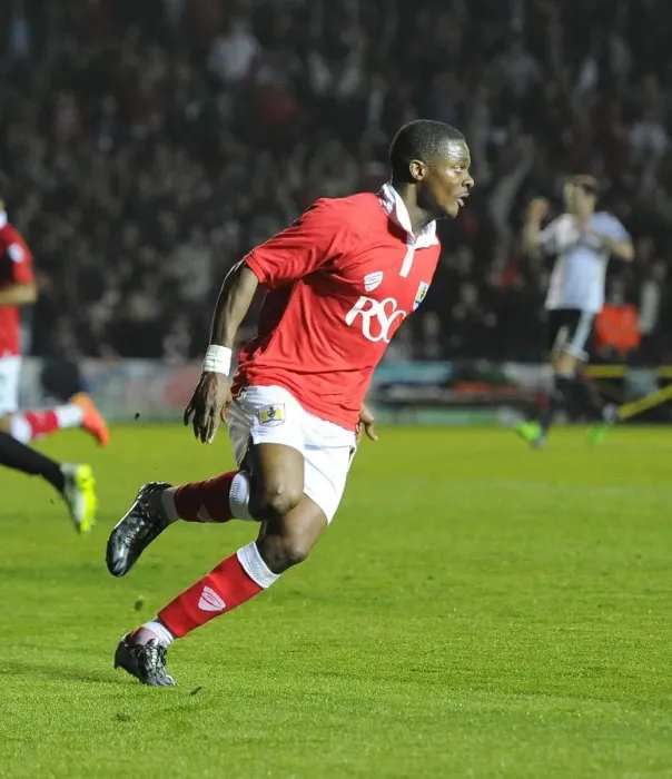Framed Print : Agard's Thrilling Goal: Bristol City vs. Swindon Town, April 2015 Framed Print : Agard's Thrilling Goal: Bristol City vs. Swindon Town, April 2015