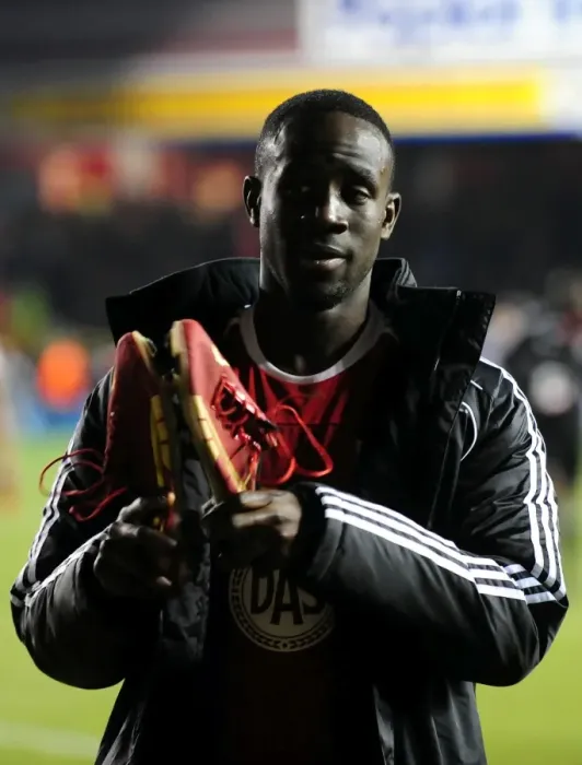 Framed Print : Albert Adomah in Action: Bristol City vs Cardiff City Championship Clash at Ashton Gate Stadium (01 / 01 / 2011) Framed Print : Albert Adomah in Action: Bristol City vs Cardiff City Championship Clash at Ashton Gate Stadium (01 / 01 / 2011)