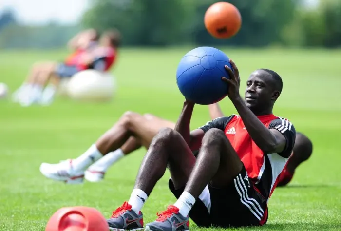 Framed Print : Albert Adomah's Intense Focus: Pre-Season Training with Bristol City