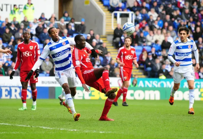Framed Print : Albert Adomah's Overhead Kick Setup: Reading vs. Bristol City (Championship, 2012) Framed Print : Albert Adomah's Overhead Kick Setup: Reading vs. Bristol City (Championship, 2012)