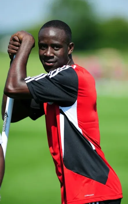 Framed Print : Albert Adomah's Unwavering Focus: Pre-season Training with Bristol City