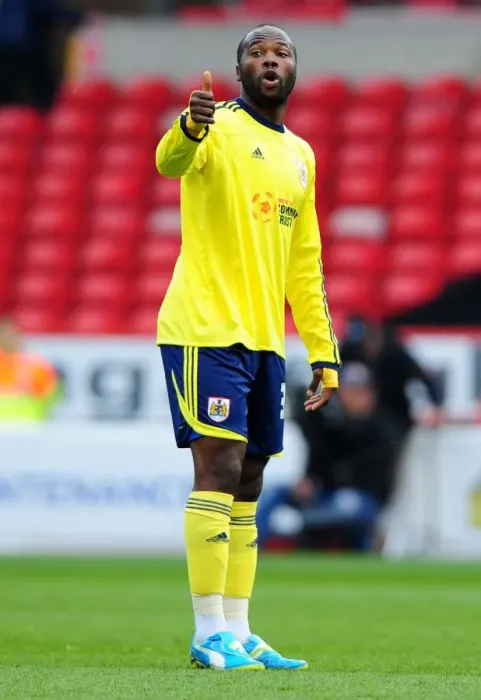 Framed Print : Andre Amougou in Action: Nottingham Forest vs. Bristol City at The City Ground (07-04-2012) Framed Print : Andre Amougou in Action: Nottingham Forest vs. Bristol City at The City Ground (07-04-2012)