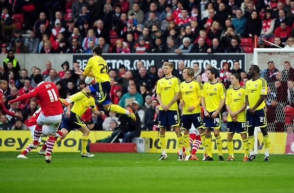 Andy Reid's Free Kick Saved: Nottingham Forest vs. Bristol City (07-04-2012)