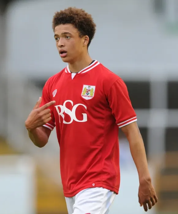 Framed Print : Ash Harper in Action: Bristol City's Pre-Season Clash against Bath City, July 2015