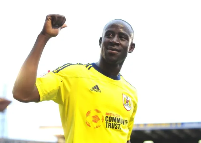 Framed Print : Barnsley vs. Bristol City: Albert Adomah's Celebration on Final Whistle (Championship, 2011) Framed Print : Barnsley vs. Bristol City: Albert Adomah's Celebration on Final Whistle (Championship, 2011)
