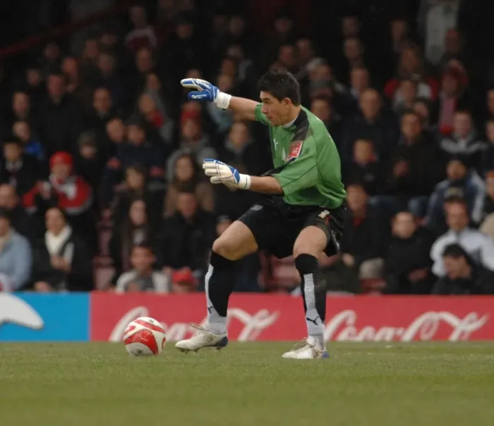 Framed Print : Basso in Action: Bristol City vs. Norwich City Framed Print : Basso in Action: Bristol City vs. Norwich City