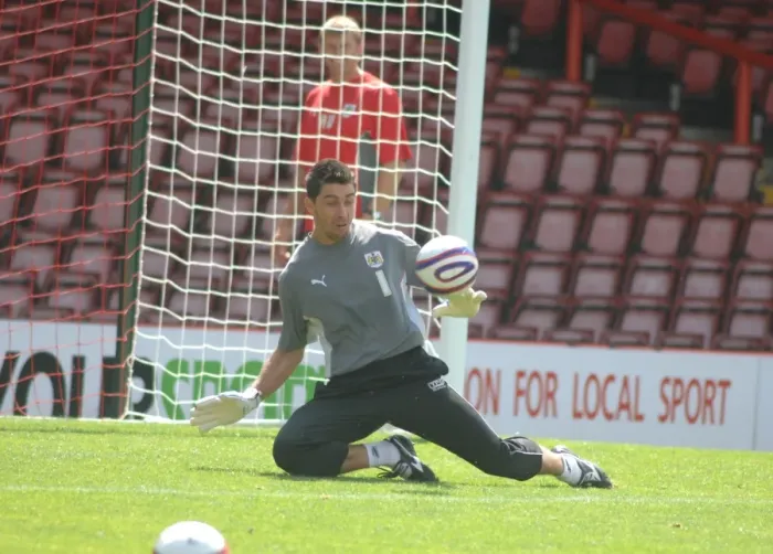 Framed Print : Basso's Intense Focus: Training with Bristol City FC (07-08) Framed Print : Basso's Intense Focus: Training with Bristol City FC (07-08)