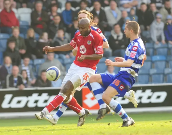 Framed Print : Battle of the Britannia: QPR vs. Bristol City - A Football Rivalry (08-09) - Season Highlight: QPR v Bristol City