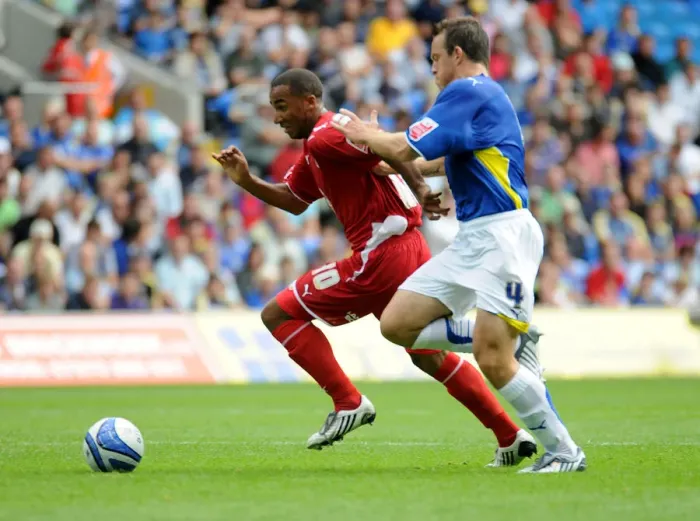 Framed Print : The Battle of the Cities: Cardiff vs. Bristol City - Football Rivalry (Season 09-10) - Bristol City's First Team in Action