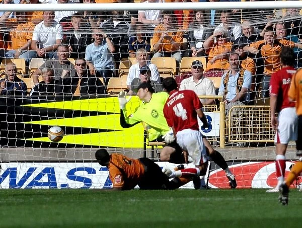The Battle on the Field: Wolves vs. Bristol City - A Football Rivalry (Season 08-09)
