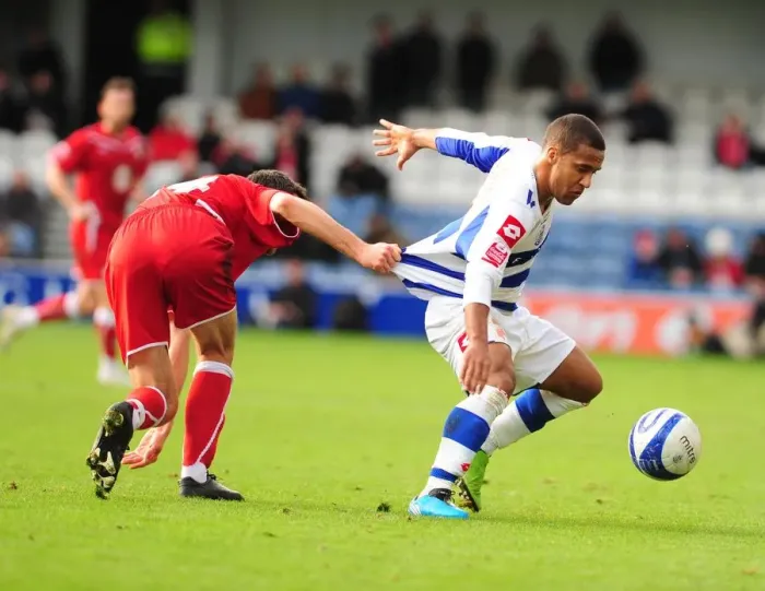 Framed Print : Battle of the Terraces: QPR vs. Bristol City - A Football Rivalry (Season 09-10) Framed Print : Battle of the Terraces: QPR vs. Bristol City - A Football Rivalry (Season 09-10)