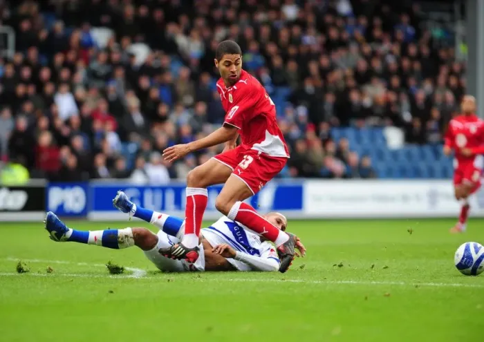 Framed Print : Battle of the West Country: QPR vs. Bristol City - Season 09-10 Framed Print : Battle of the West Country: QPR vs. Bristol City - Season 09-10