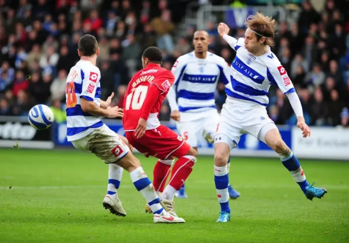 Framed Print : Battle of the West Country: QPR vs. Bristol City - Season 09-10 Framed Print : Battle of the West Country: QPR vs. Bristol City - Season 09-10