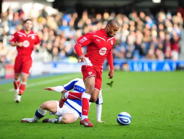 Framed Print : Battle of the West Country: QPR vs. Bristol City - Season 09-10