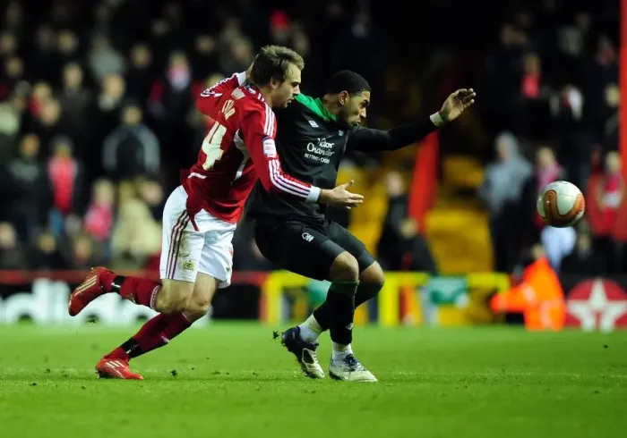 Framed Print : Battling for Championship Supremacy: Brett Pitman vs. Lewis McGugan, 2011 - Bristol City vs. Nottingham Forest Framed Print : Battling for Championship Supremacy: Brett Pitman vs. Lewis McGugan, 2011 - Bristol City vs. Nottingham Forest