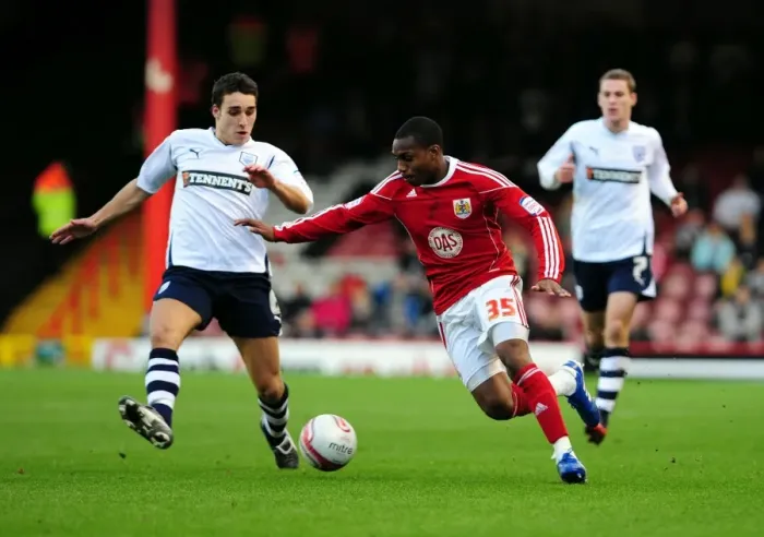 Framed Print : Battling for Championship Supremacy: Danny Rose vs. Matthew James, Bristol City vs. Preston North End (2010)
