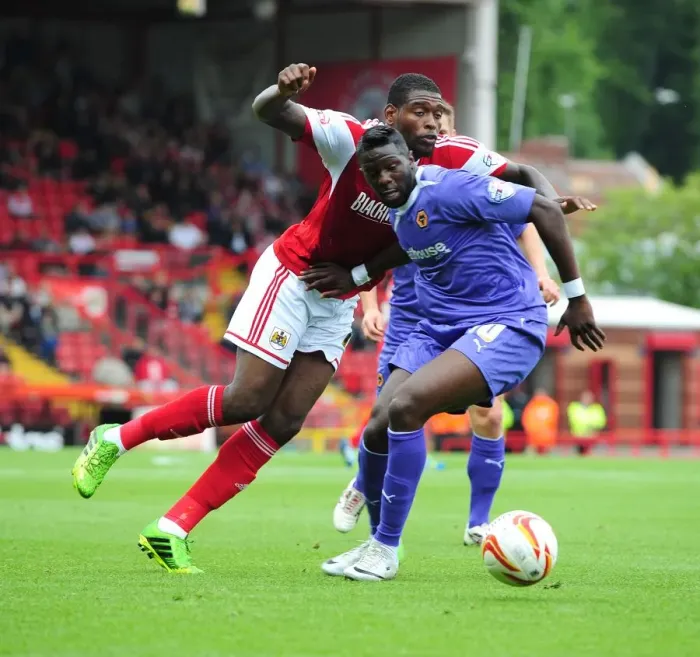 Framed Print : Battling for Supremacy: Jay Emmanuel-Thomas vs. Bakary Sako in Bristol City vs. Wolves Football Match Framed Print : Battling for Supremacy: Jay Emmanuel-Thomas vs. Bakary Sako in Bristol City vs. Wolves Football Match