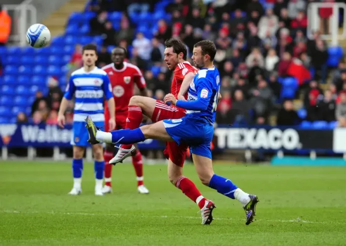 Framed Print : Battling for Supremacy: McAllister vs. Hunt in the 2010 Championship Clash between Reading and Bristol City