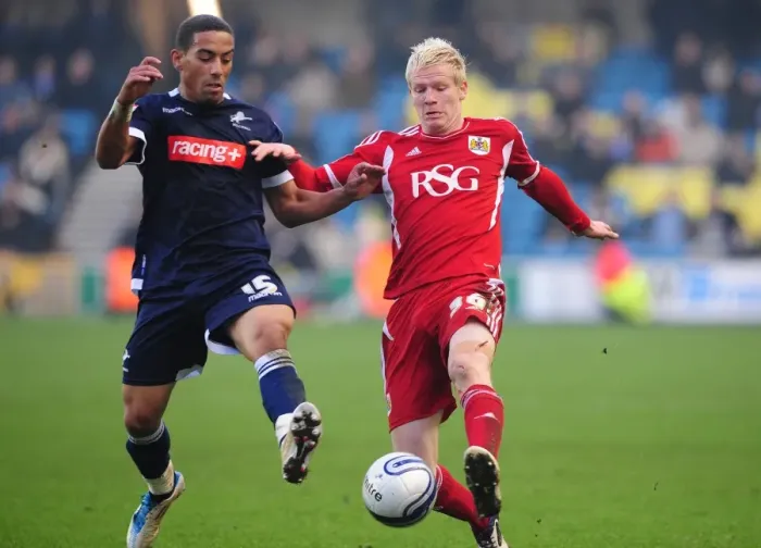 Framed Print : Battling for Supremacy: McGivern vs. Feeney in Millwall vs. Bristol City Championship Clash (November 2011)