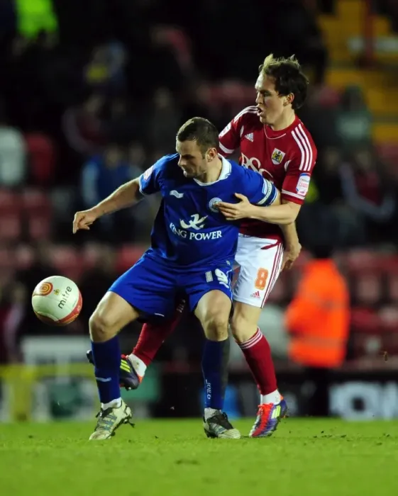 Framed Print : Battling for Supremacy: Neil Kilkenny vs. Richard Wellens in the Bristol City vs. Leicester City Football Match Framed Print : Battling for Supremacy: Neil Kilkenny vs. Richard Wellens in the Bristol City vs. Leicester City Football Match