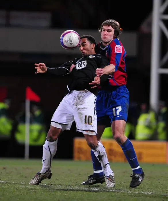 Framed Print : Battling for Supremacy: Nicky Maynard vs. Matt Lawrence in the Championship Clash between Crystal Palace and Bristol City (09 / 03 / 2010)