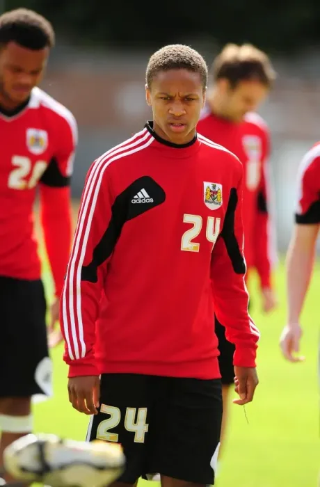 Framed Print : Bobby Reid in Action: Bristol City Football Training, July 2012