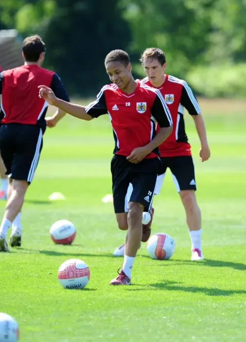 Framed Print : Bobby Reid: Brilliant Focus at Bristol City's Pre-Season Training Framed Print : Bobby Reid: Brilliant Focus at Bristol City's Pre-Season Training