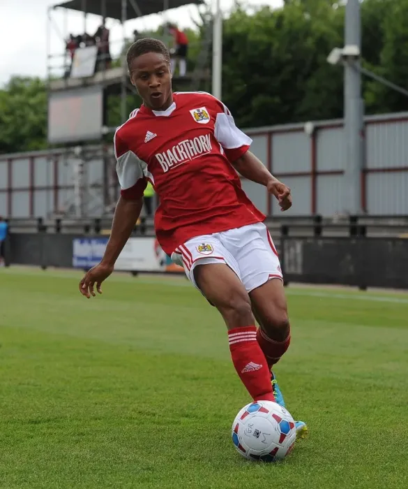 Framed Print : Bobby Reid of Bristol City in Action Against Forest Green Rovers - Preseason 2013 Framed Print : Bobby Reid of Bristol City in Action Against Forest Green Rovers - Preseason 2013