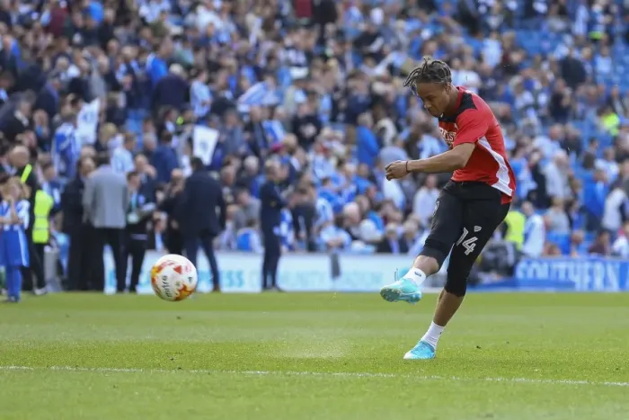 Framed Print : Bobby Reid of Bristol City Prepares for Sky Bet Championship Clash at Amex Stadium (29 April 2017)