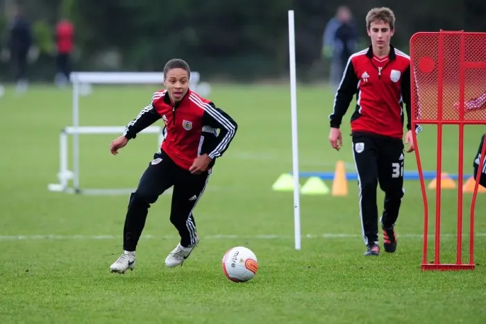 Framed Print : Bobby Reid in Deep Focus: Training Intensity at Bristol City Football Club Framed Print : Bobby Reid in Deep Focus: Training Intensity at Bristol City Football Club