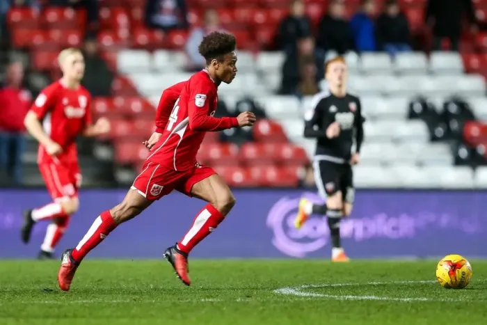 Framed Print : Bobby Reid Thrills Crowd with Goal: Bristol City vs. Brentford, Sky Bet Championship (131216)