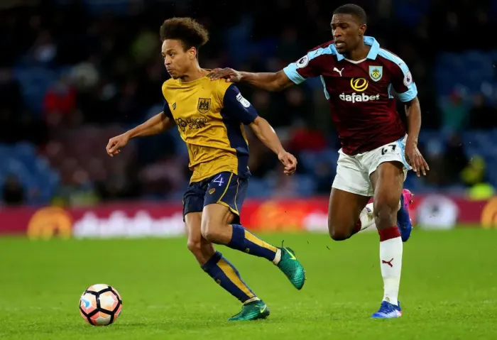 Framed Print : Bobby Reid vs. Tendayi Darikwa Clash at Turf Moor: Burnley vs. Bristol City, FA Cup 2017 Framed Print : Bobby Reid vs. Tendayi Darikwa Clash at Turf Moor: Burnley vs. Bristol City, FA Cup 2017