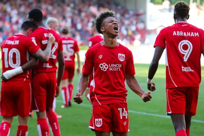 Framed Print : Bobby Reid's Dramatic Goal: 2-1 Win for Bristol City over Wigan Athletic, Sky Bet EFL Championship