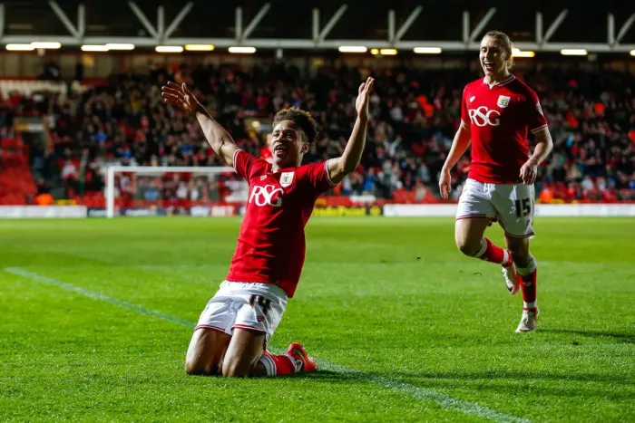 Framed Print : Bobby Reid's Goal: Bristol City Takes 2-1 Lead Over Derby County (Sky Bet Championship, 2016) Framed Print : Bobby Reid's Goal: Bristol City Takes 2-1 Lead Over Derby County (Sky Bet Championship, 2016)
