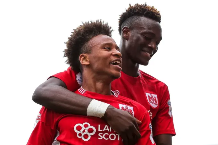 Framed Print : Bobby Reid's Hat-Trick: Bristol City's Triumphant 3-0 Victory over Fulham at Craven Cottage Framed Print : Bobby Reid's Hat-Trick: Bristol City's Triumphant 3-0 Victory over Fulham at Craven Cottage