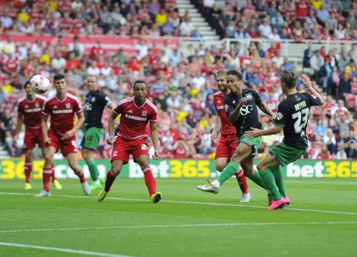 Framed Print : Bobby Reid's Narrow Miss: Middlesbrough vs. Bristol City, Sky Bet Championship (22 August 2015)