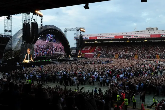 Framed Print : Bon Jovi Ashton Gate 064 Framed Print : Bon Jovi Ashton Gate 064