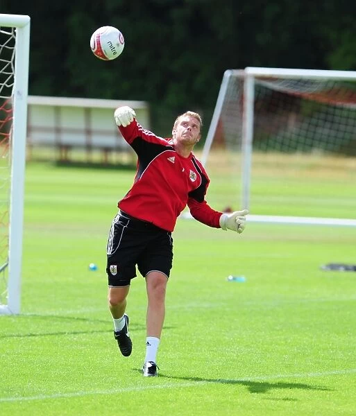Bracing for Action: Dean Gerken's Intense Pre-Season Training (Bristol City Goalkeeper)