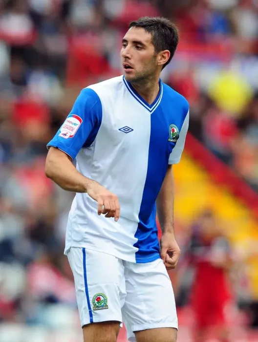 Framed Print : Bradley Orr in Action: Bristol City vs Blackburn Rovers, Championship Football Match, September 15, 2012 - Ashton Gate Stadium Framed Print : Bradley Orr in Action: Bristol City vs Blackburn Rovers, Championship Football Match, September 15, 2012 - Ashton Gate Stadium
