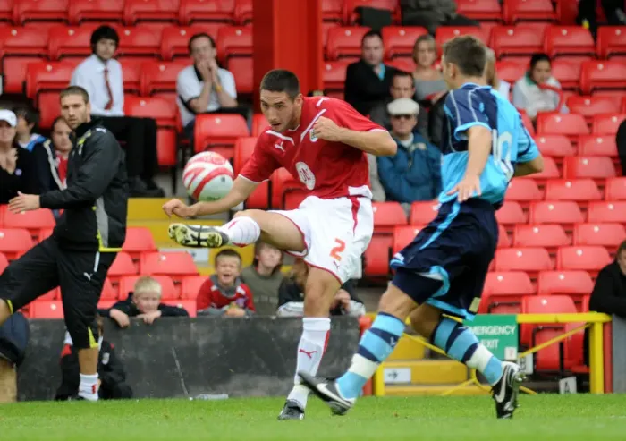 Framed Print : Bradley Orr in Action: Bristol City vs Wycombe Wanderers Framed Print : Bradley Orr in Action: Bristol City vs Wycombe Wanderers