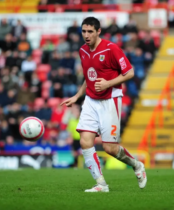 Framed Print : Bradley Orr of Bristol City Faces Off Against Nottingham Forest in Championship Match, 03 / 04 / 2010