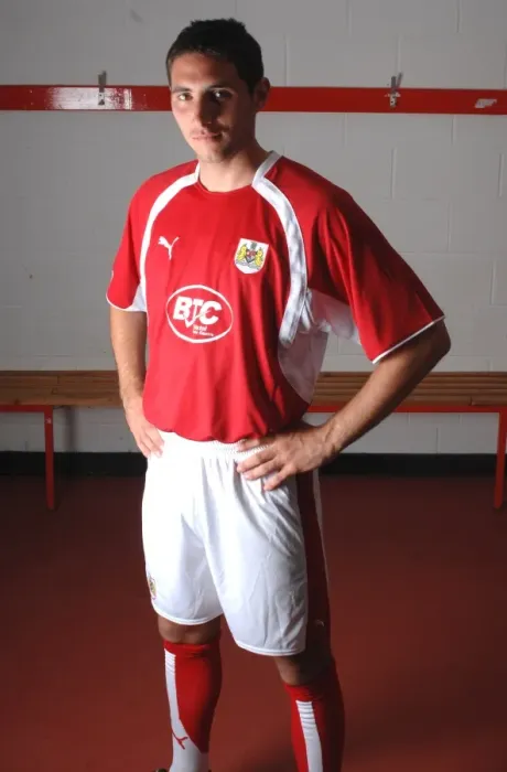 Framed Print : Bradley Orr: Focused and Determined in Bristol City Football Club Jersey