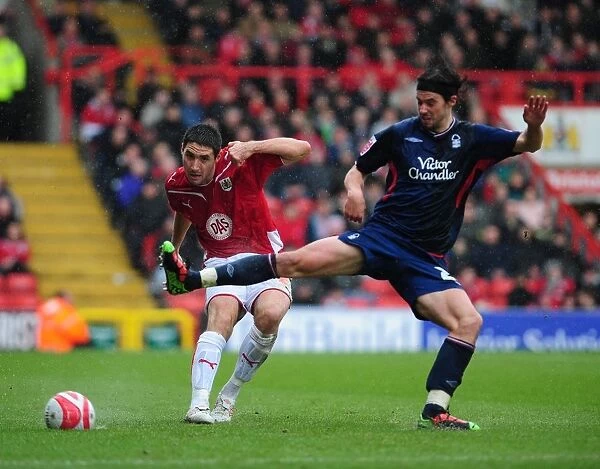 Bradley Orr vs. George Boyd: Intense Battle in the Championship Clash between Bristol City and Nottingham Forest - 03 / 04 / 2010